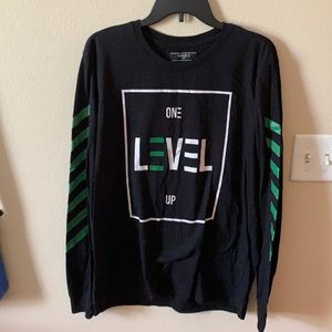 Long sleeve shirt